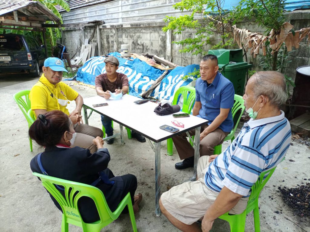 เข้าเยี่ยม ผู้สูงอายุป่วยติดเตียง เพื่อเป็นกำลังใจ และตรวจสอบ การซ่อมแซมบ้านพัก￼